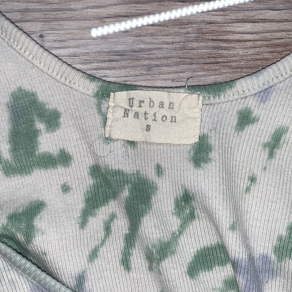 Urban Nation Butterfly Crop Top - Picture 4 of 7